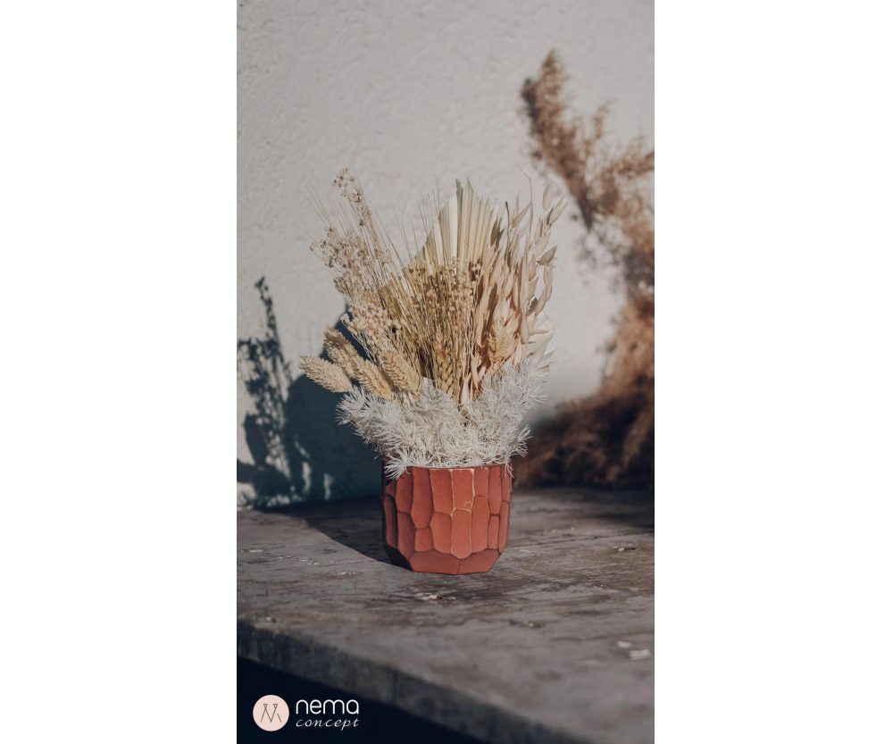 Athens Dried flower bouquet in concrete vases