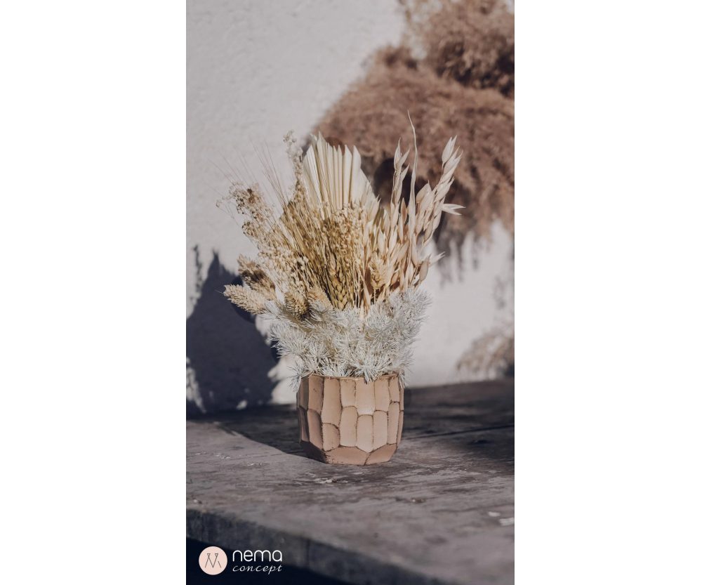 Athens Dried flower bouquet in concrete vases