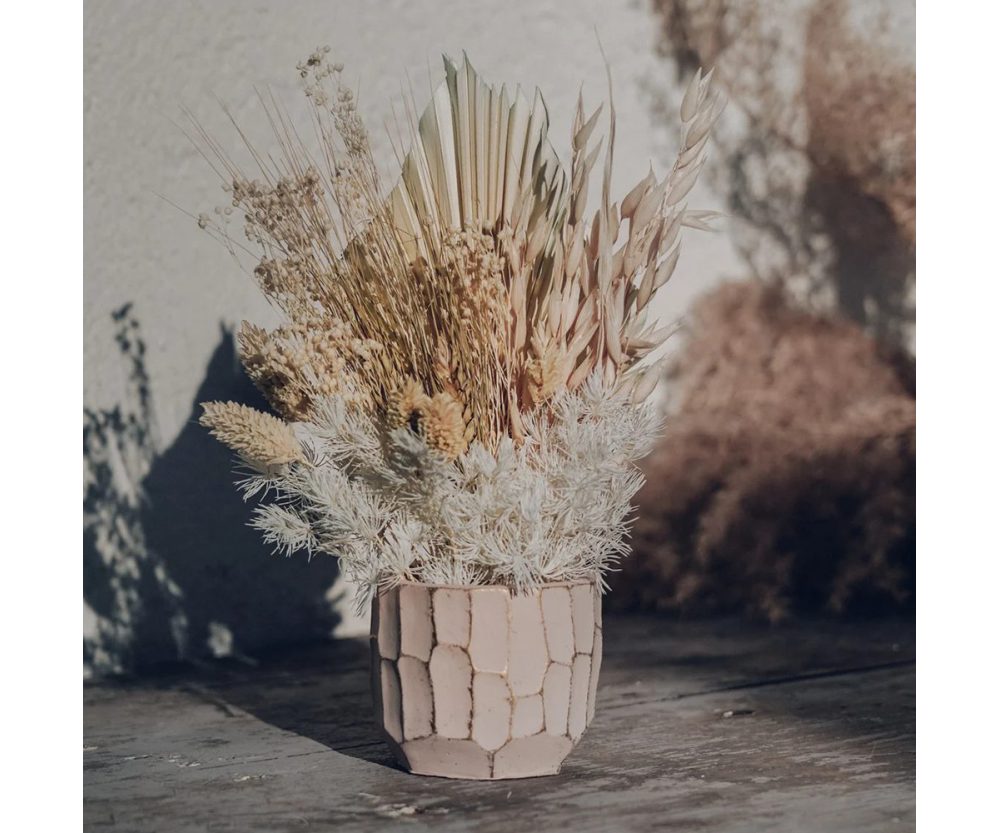 Athens Dried flower bouquet in concrete vases