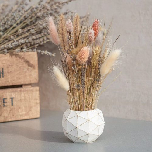 nema concept Berlin mini | Dried flower bouquet in concrete vases